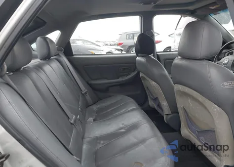 2004 Hyundai Elantra Gt из США, поврежденный, VIN KMHDN56D44U111428